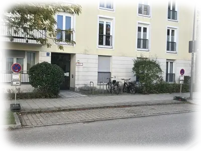 Halteverbotszone für eine Umzugsabsperrung in Ludwigsvorstadt-Maxvorstadt München.